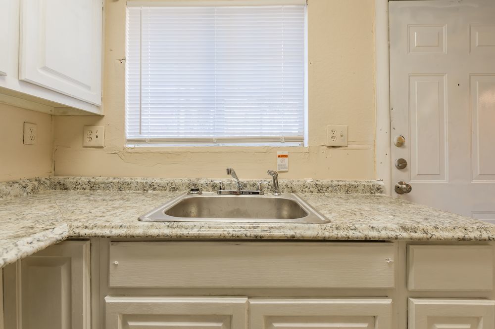 2 Bedroom Rental – 2060 Alison CT SW Atlanta, Atlanta, GA, 30311