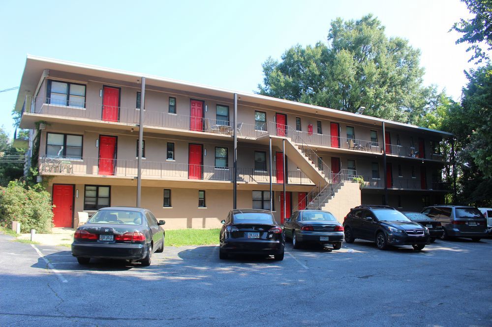 Studio Rental – 815 S COBB DRIVE SE Marietta, Marietta, GA, 30060